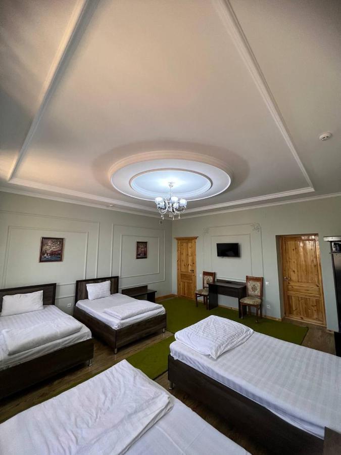 Tomaris Hotel Нукус Екстериор снимка
